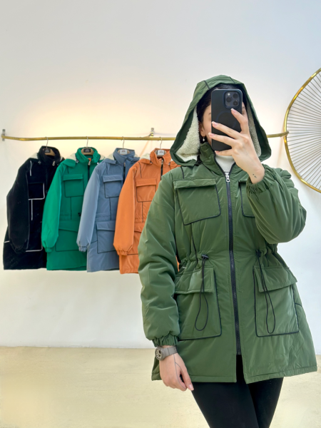 کاپشن سیلیکونی داخل پشم شیشه آستردار کلاه دار نواردوزی شده bsn1540