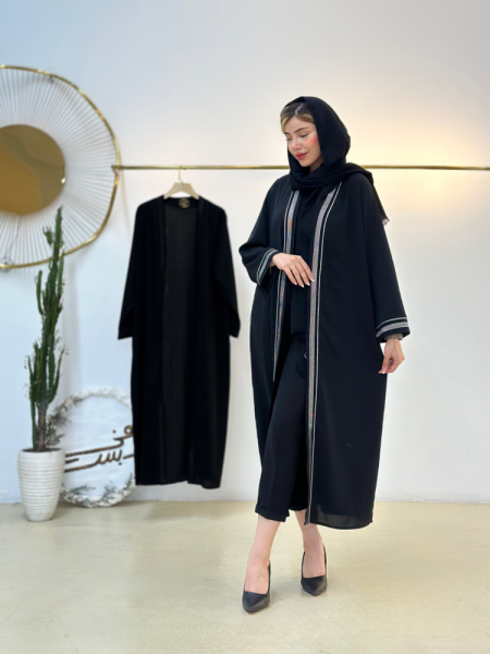 مانتو کلاسیک مغزی دوزی شده خرج کار نگین دار bsn845