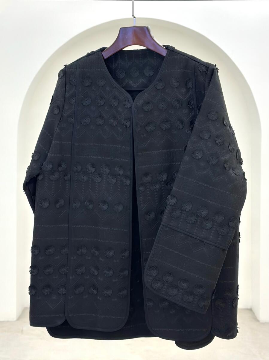 پالتو فوتر مزونی طرح گل برجسته آستین چاکدار pd202-15