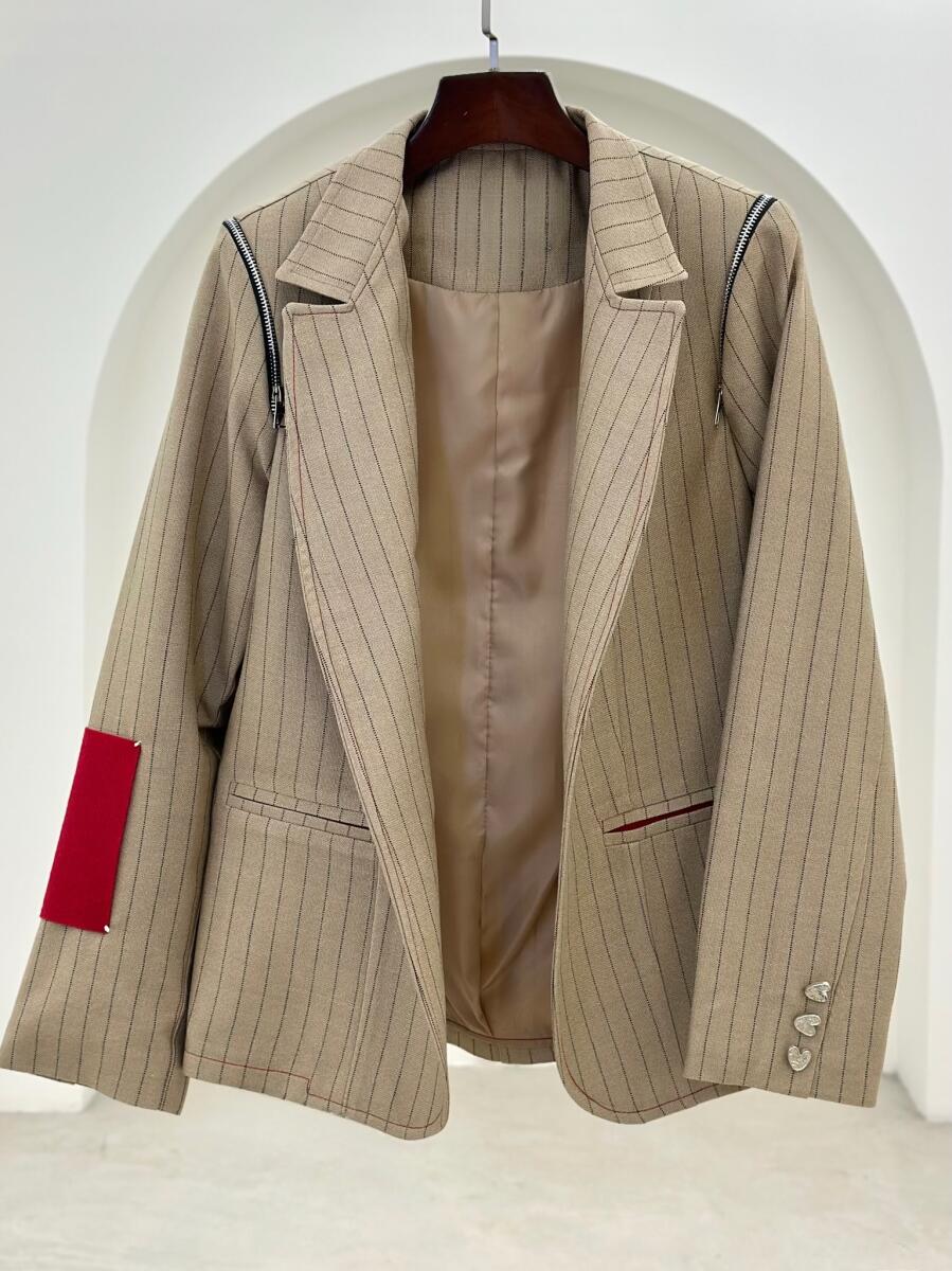 کت پاییزه طرح راه دار اپلیکه دوزی شده طرح تدی آستردار pd199-5