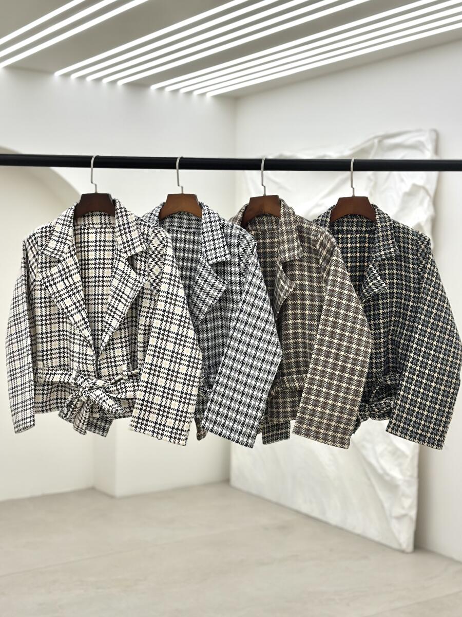 کت طرح بافت پیچازی یقه انگلیسی کمربنددار pd224-6