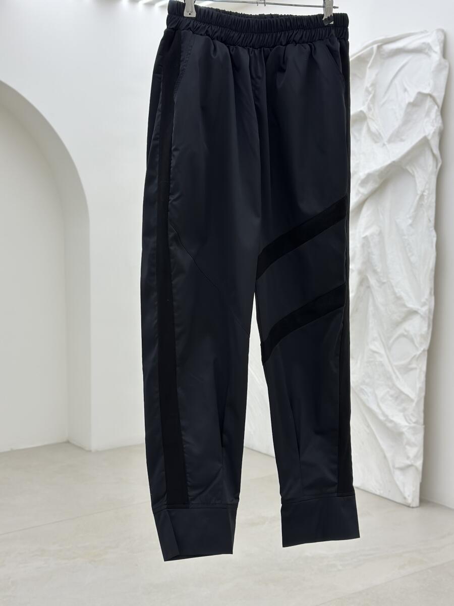 ست 2تیکه سویشرت خرج کار جیر پایین گتر و شلوار pd248-1