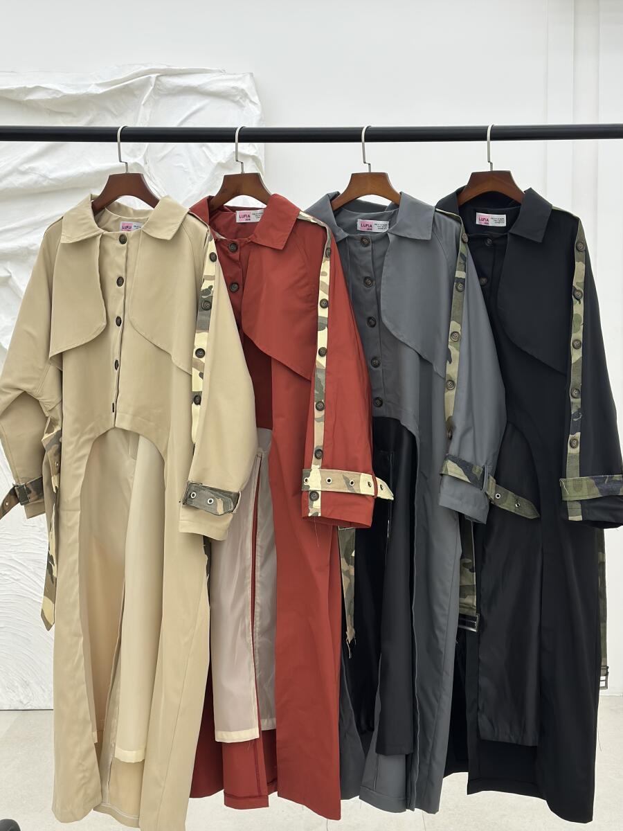 بارانی طرح مزونی آستین کمربندی آستردار pd246-9