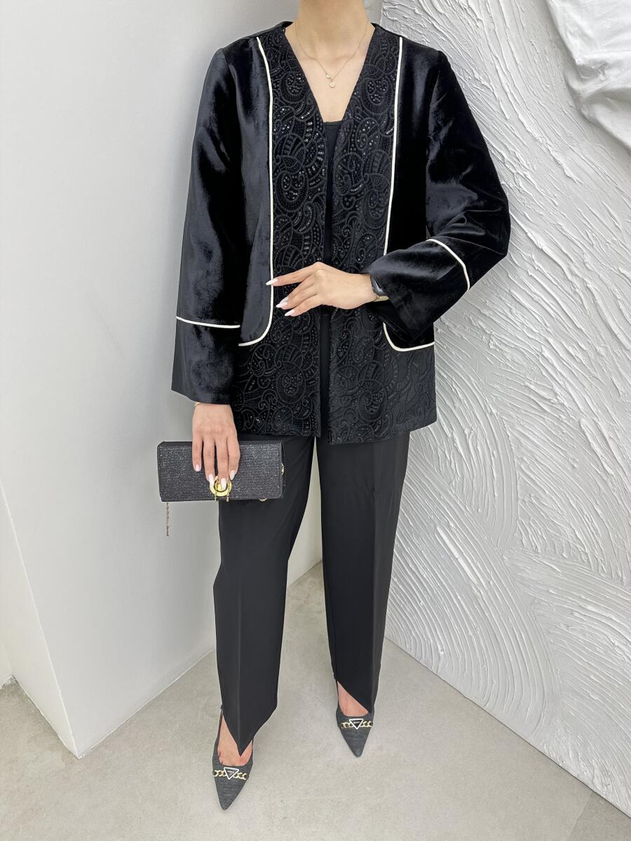 ست 2تیکه کت مخمل پولک دوزی شده و شلوار کرپ مزونی pd284-2