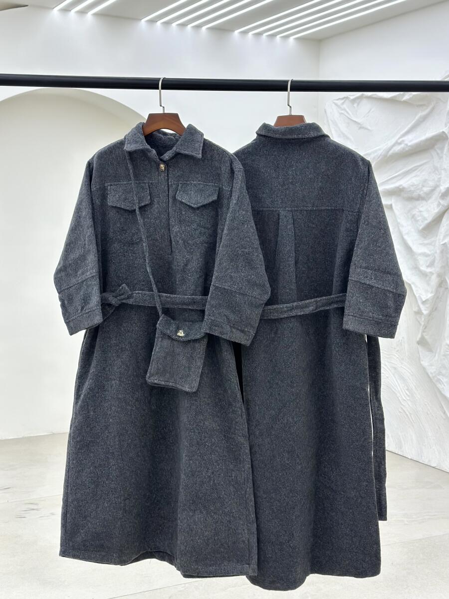 پیراهن موهر پشمی یقه دکمه دار به همراه کیف pd304-2