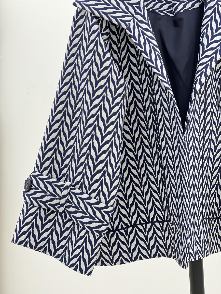 کت پاییزه طرح دار  آستین کمربندی آستردار pd306-5