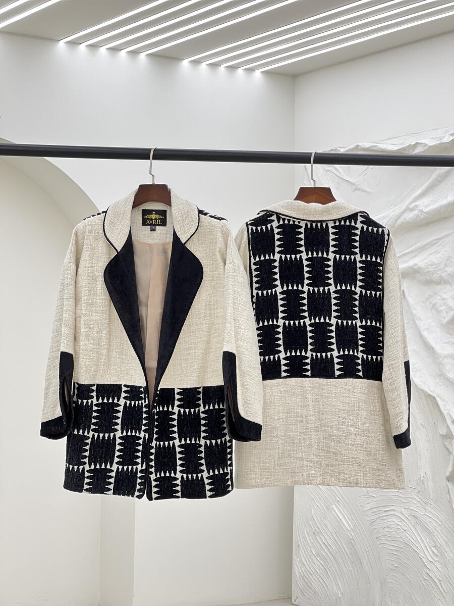 پالتو طرح بافت خرج کار مخمل آستردار pd324-3