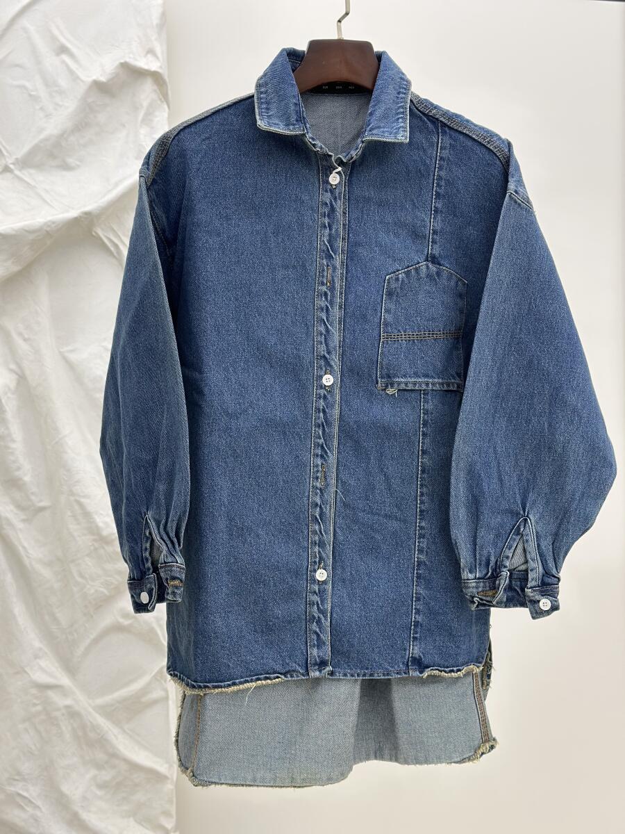 کت جین پاییزه دکمه دار آستین طرح پلیسه ای pd459-11