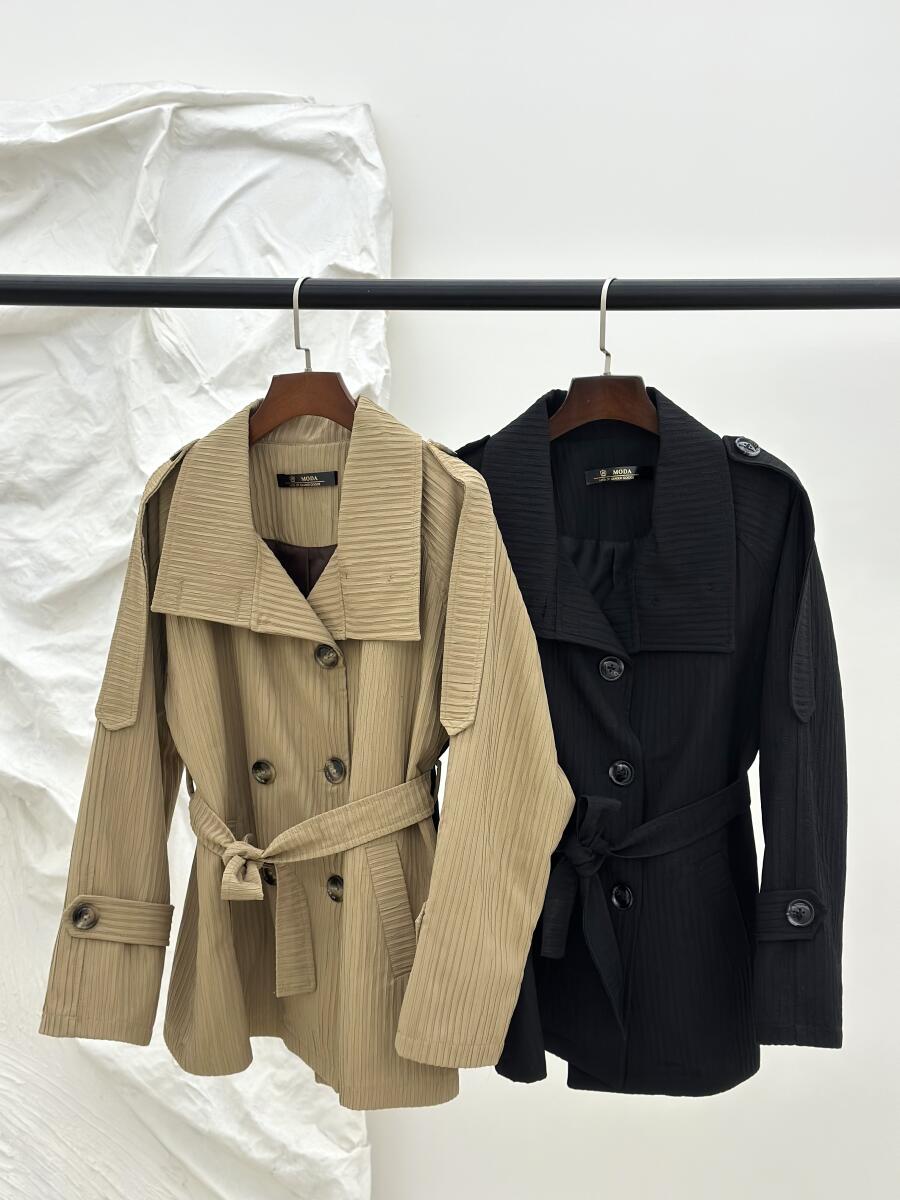 ترنچ کت طرح میله ای یقه ایستاده آستردار pd465-6