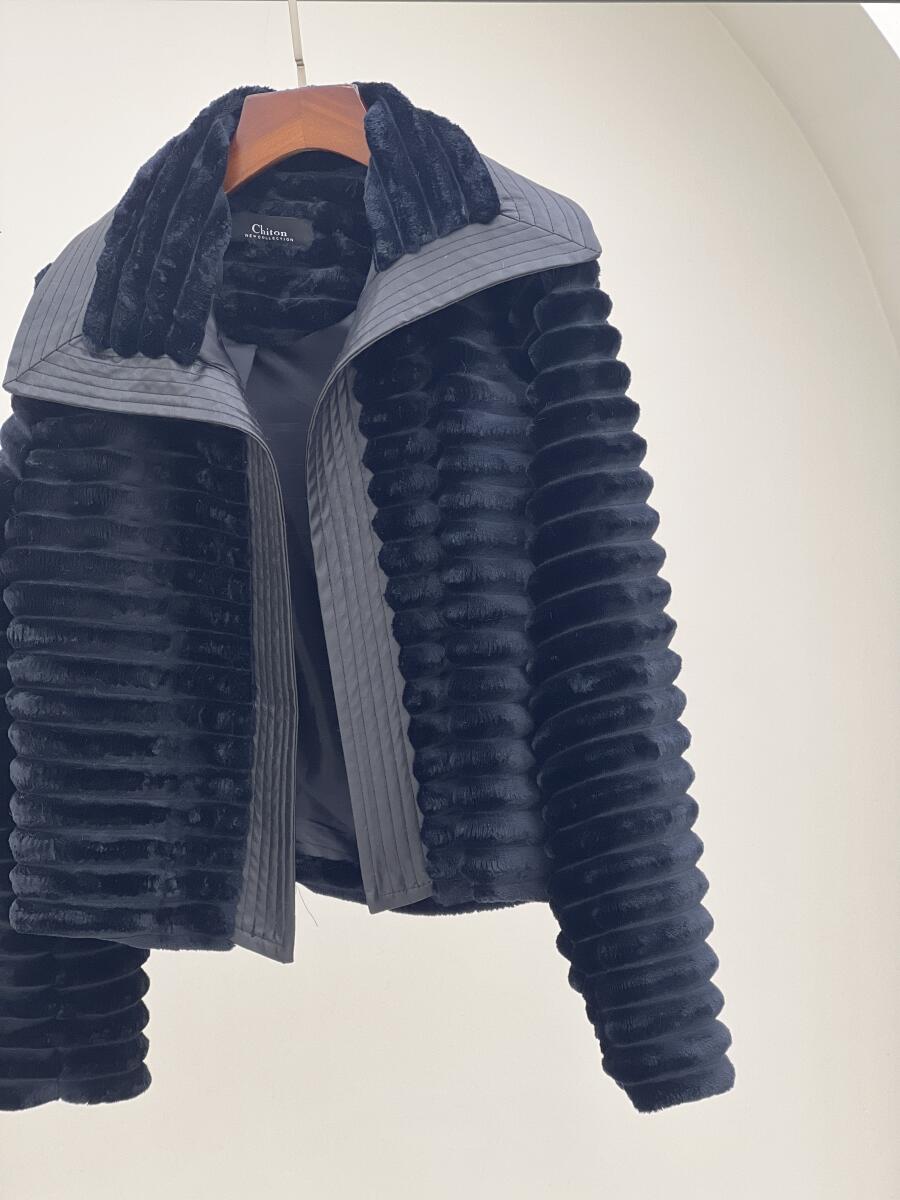 کت پوست مزونی خرج کار چرم آستردار pd470-13