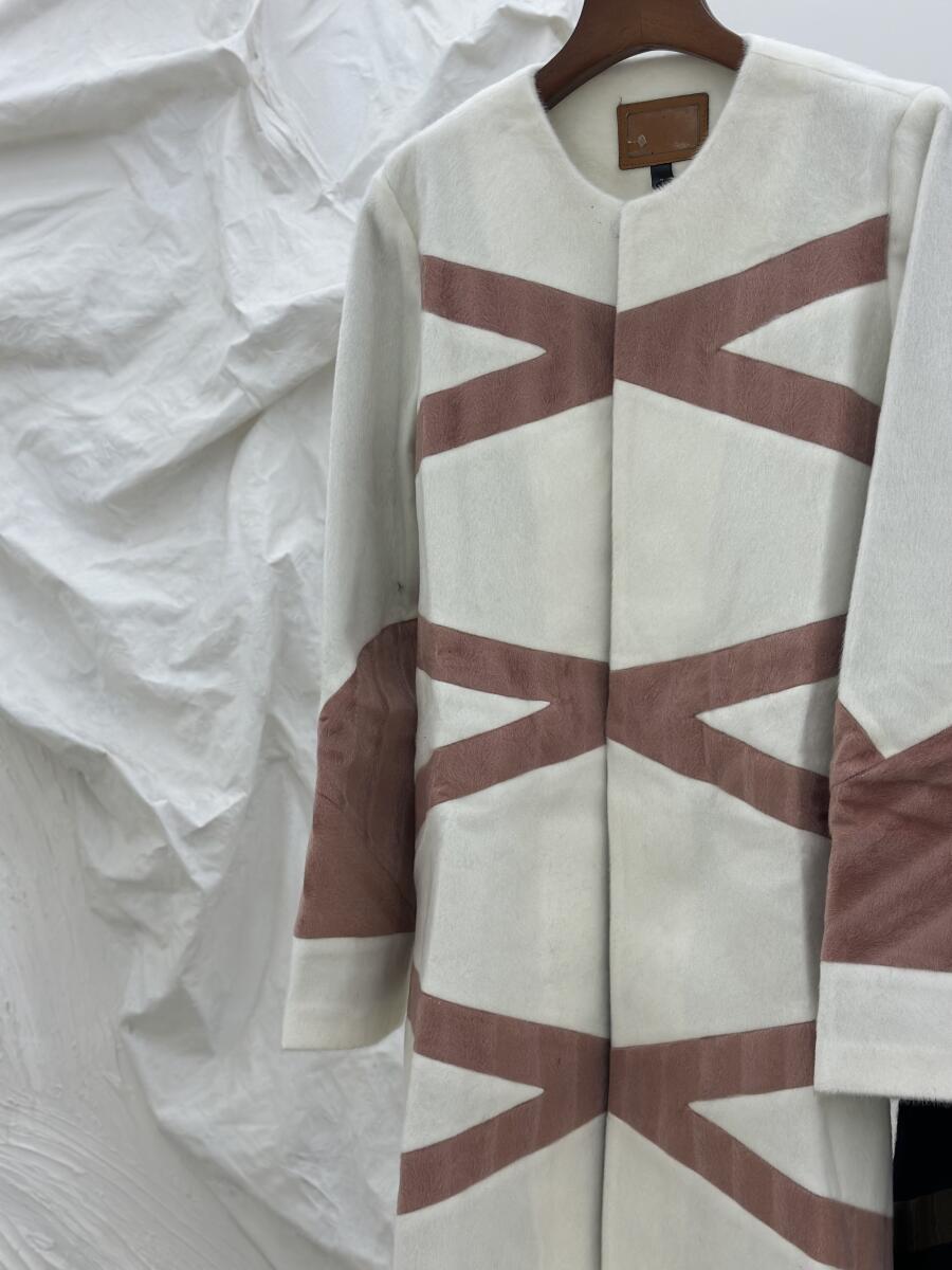 پالتو پوست کلاسیک میدی آستردار pd490-15