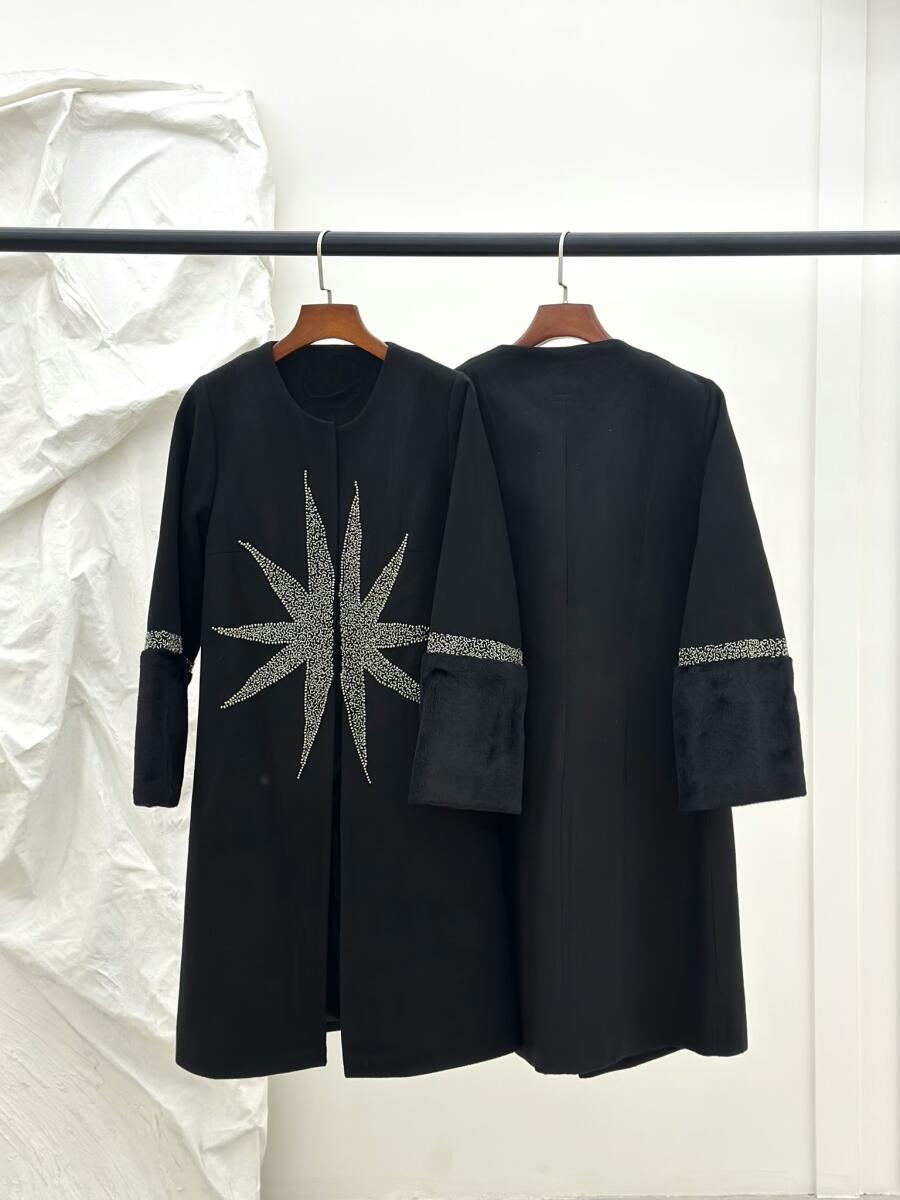 پالتو فوتر مجلسی منجوق دوزی شده آستین پوست آستردار pd488-13