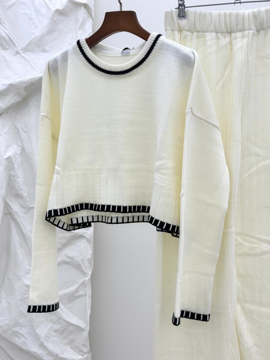 ست 2تیکه بلوز و شلوار بافت pd510-9