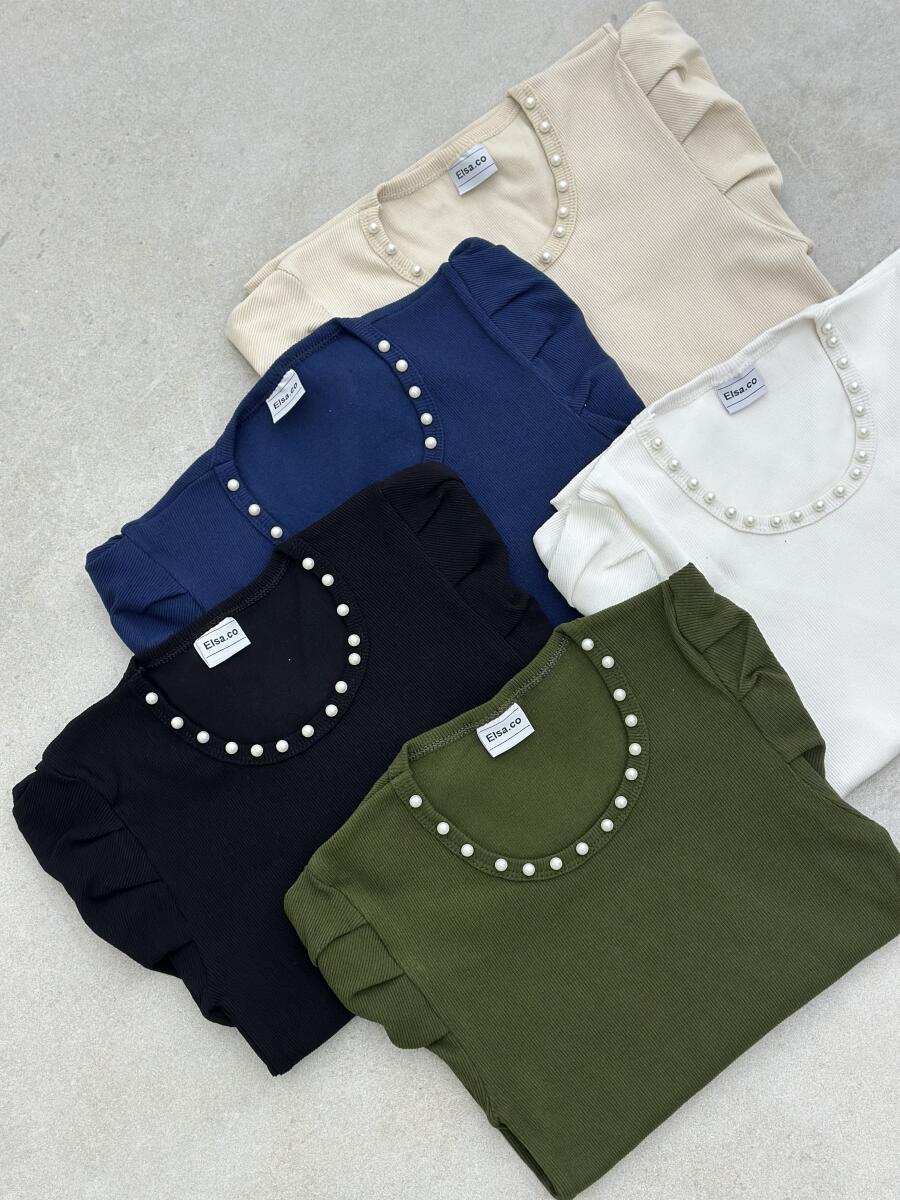 بلوز کبریتی پاییزه سرشانه پلیسه ای مرواریددوزی شده k89