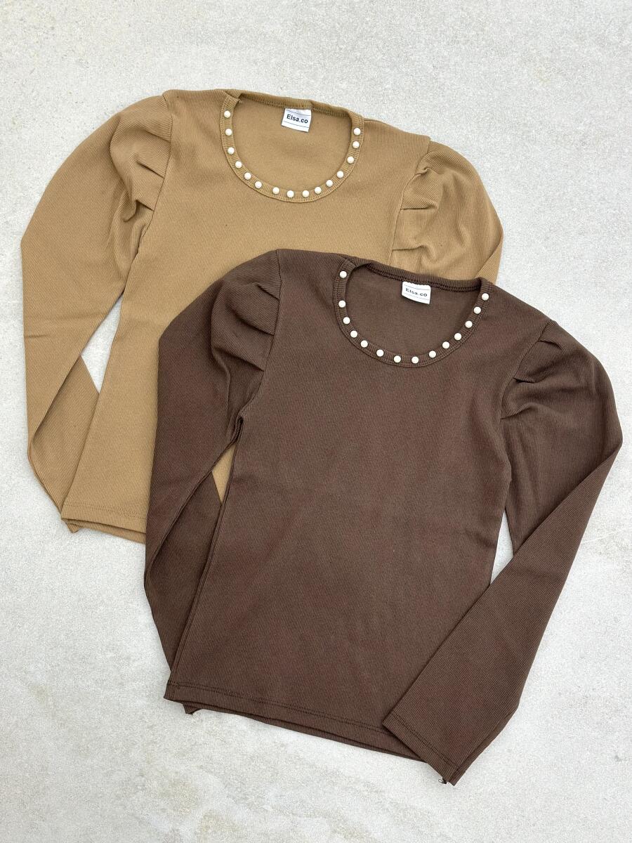 بلوز کبریتی پاییزه سرشانه پلیسه ای مرواریددوزی شده k89