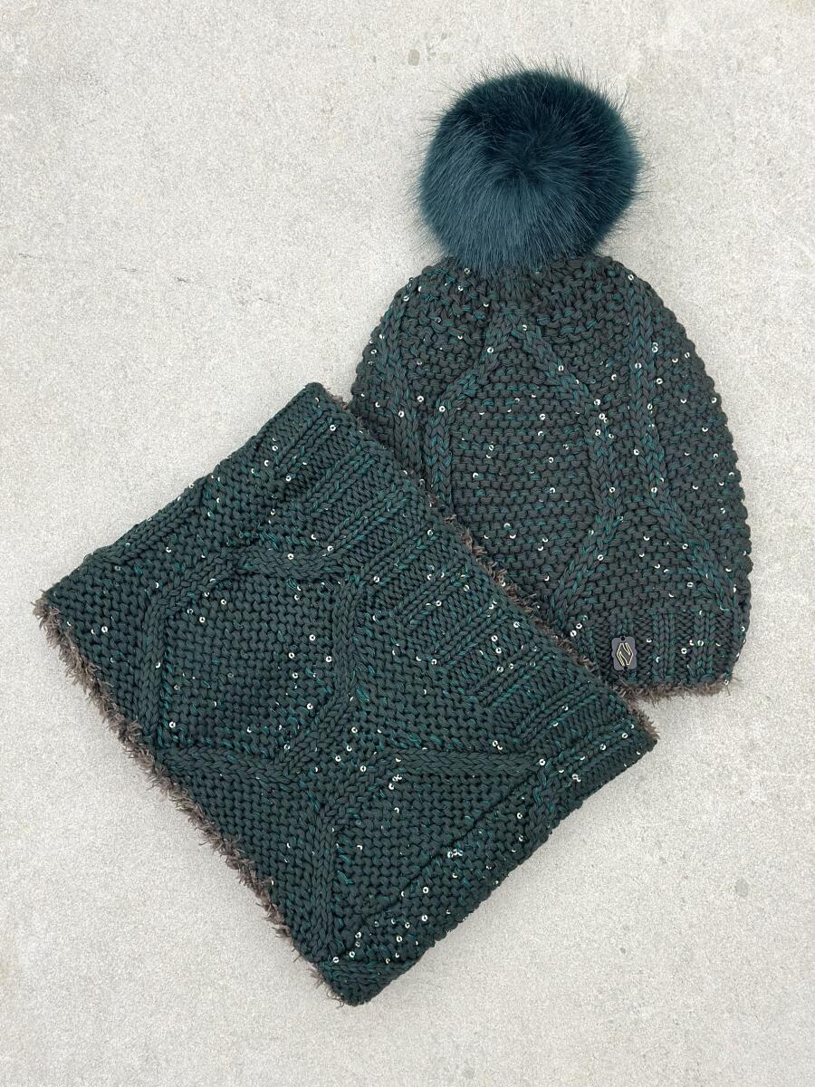 ست 2 تیکه کلاه پوم دار و شال گردن رینگی پولک دوزی شده id22