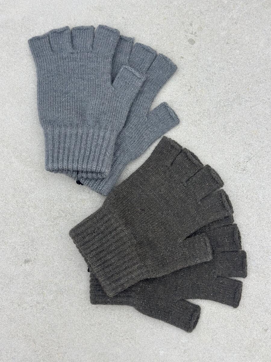 دستکش بافت طرح فینگری لمه دار id15