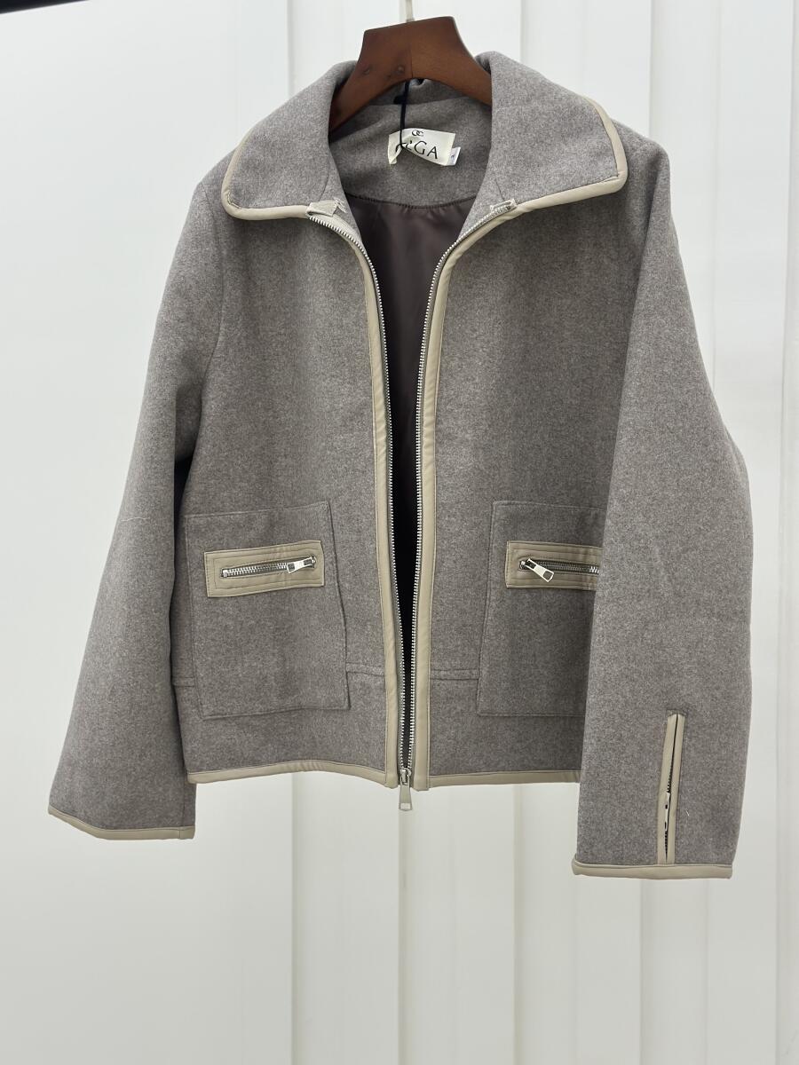 کاپشن فوتر زیپی پشت اپلیکه دوزی شده آستردار pd583-11