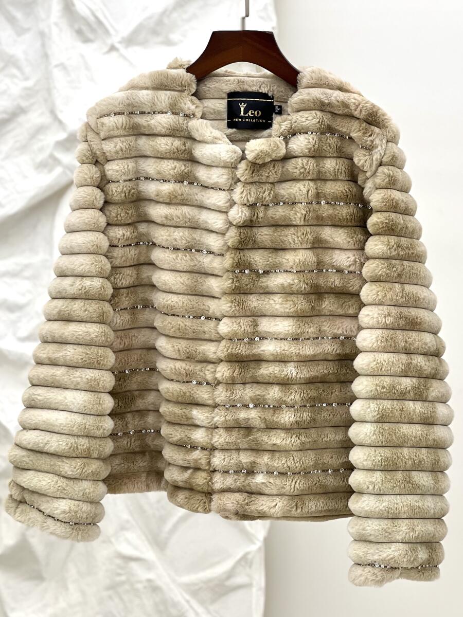 کت پوست مزونی نگین دوزی شده آستردار pd603-3