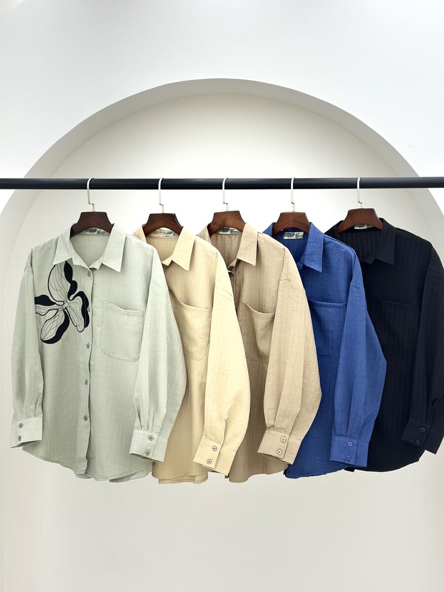 مانتو شومیزی گلدوزی شده طرح پروانه bt609