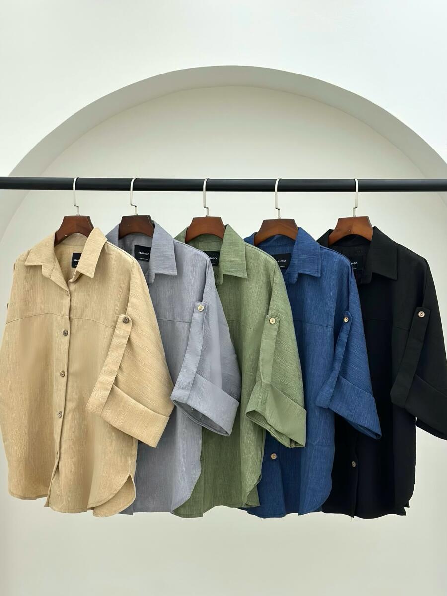 شومیز استین پاگون دار دکمه چوبی bt792-1
