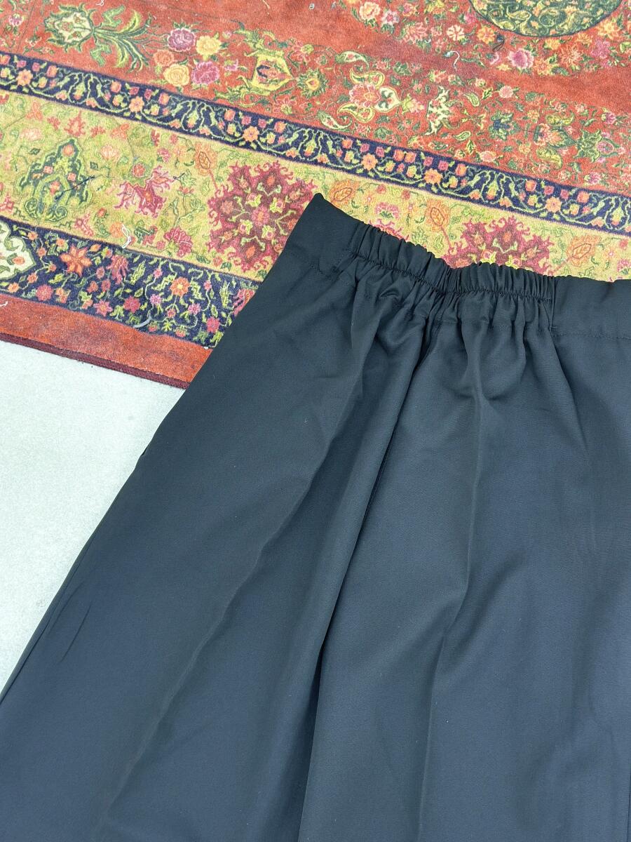 شلوار بگ کرپ پلیسه دار sh189