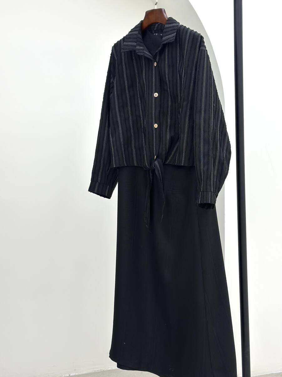 ست 2تیکه ساحلی و شومیز پایین گره ای دکمه چوبی bt923-9