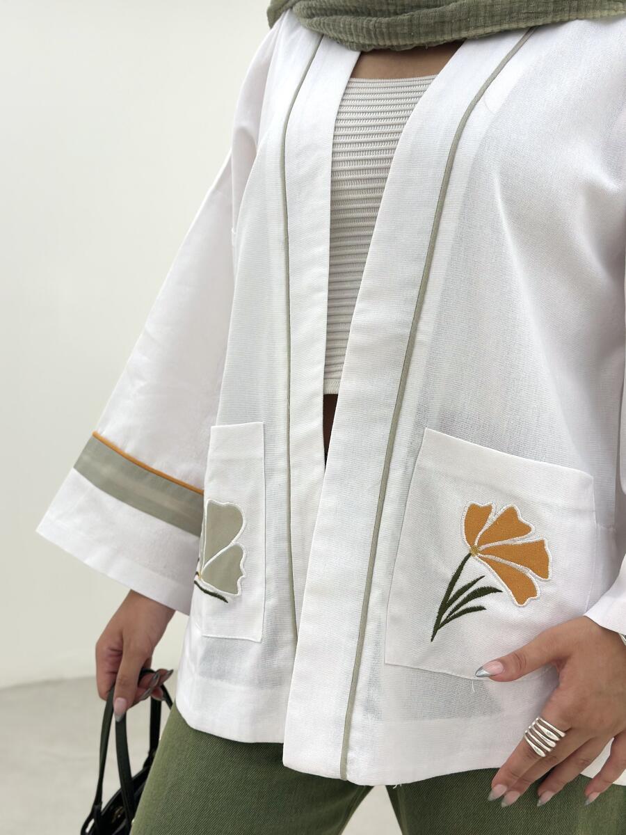 مانتو لینن پشت تیکه دوزی شده طرح گل bt1019-6