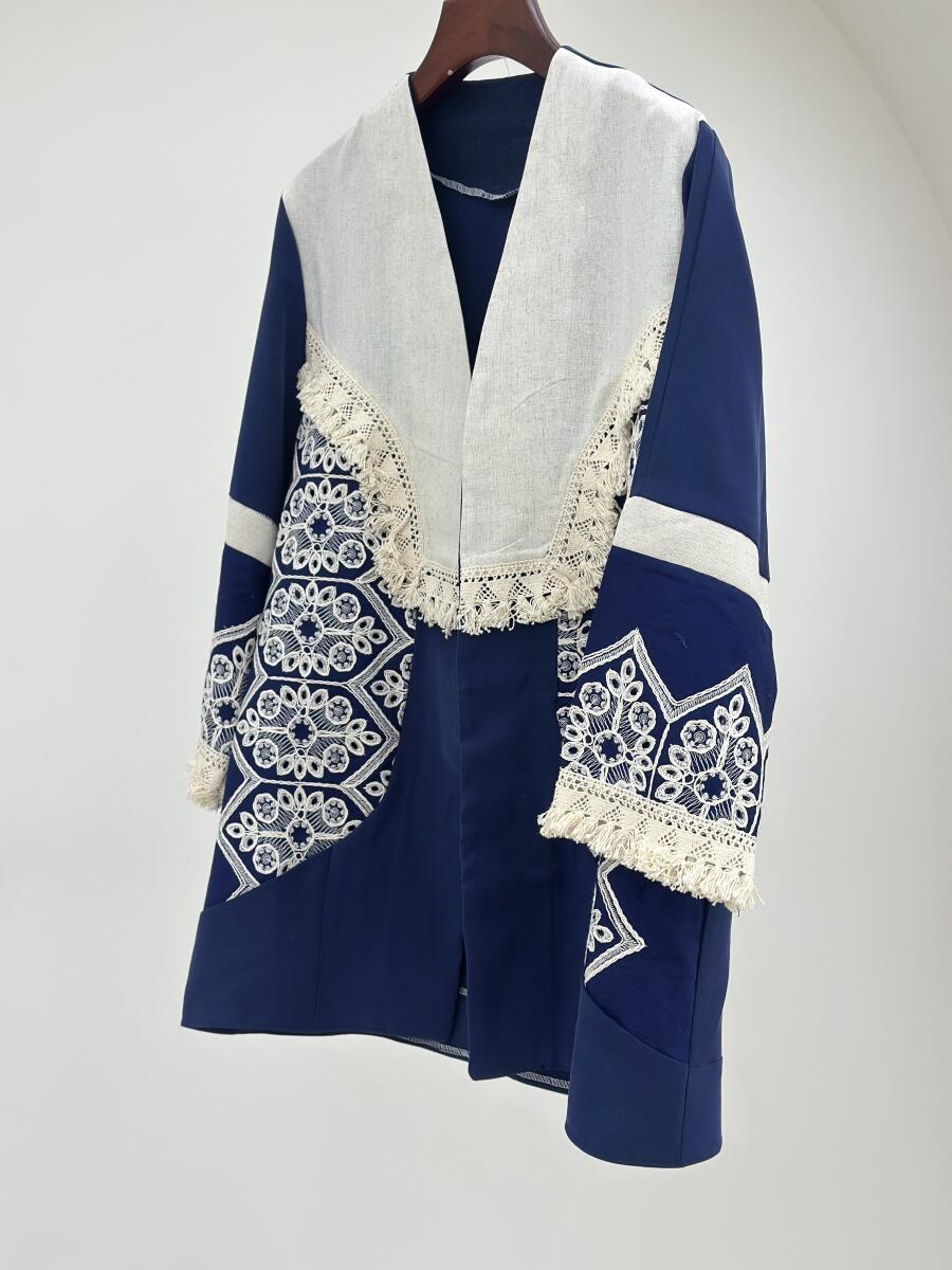 مانتو مزونی لینن گلدوزی شده خرجکار مکرومه bt1165-11