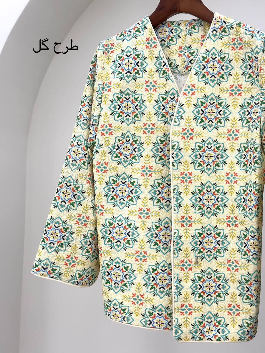 مانتو مزونی گلدوزی و پولک دوزی شده آستین چاکدار bt1373-5
