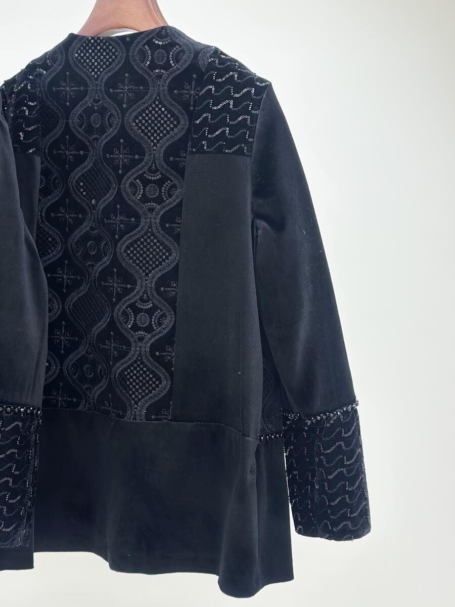 کت مجلسی مخمل پاییزه منجوق و پولک دوزی شده bt1496-3