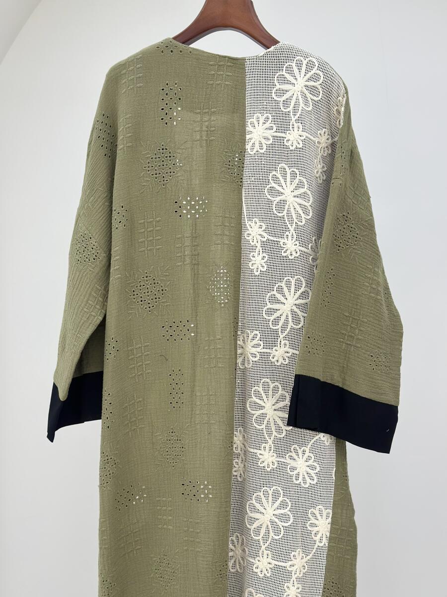مانتو خامه دوزی شده خرج کار مکرومه ای طرح گل bt1506-1