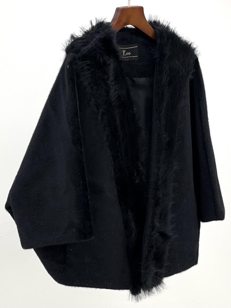 پالتو پوست طرح شنلی آستردار pd617-13