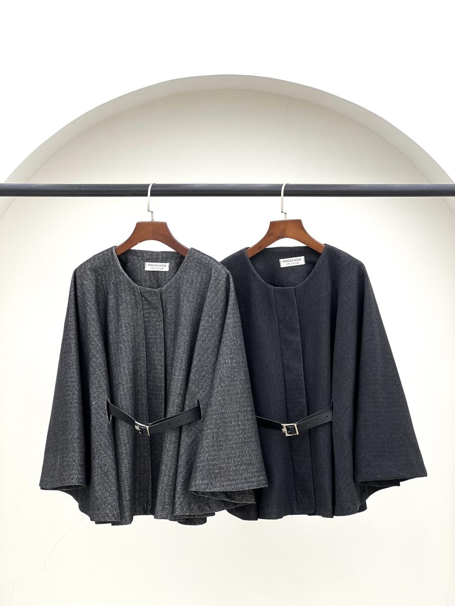 پالتو موهر شنلی طرح جناغی به همراه کمربند pd627-14