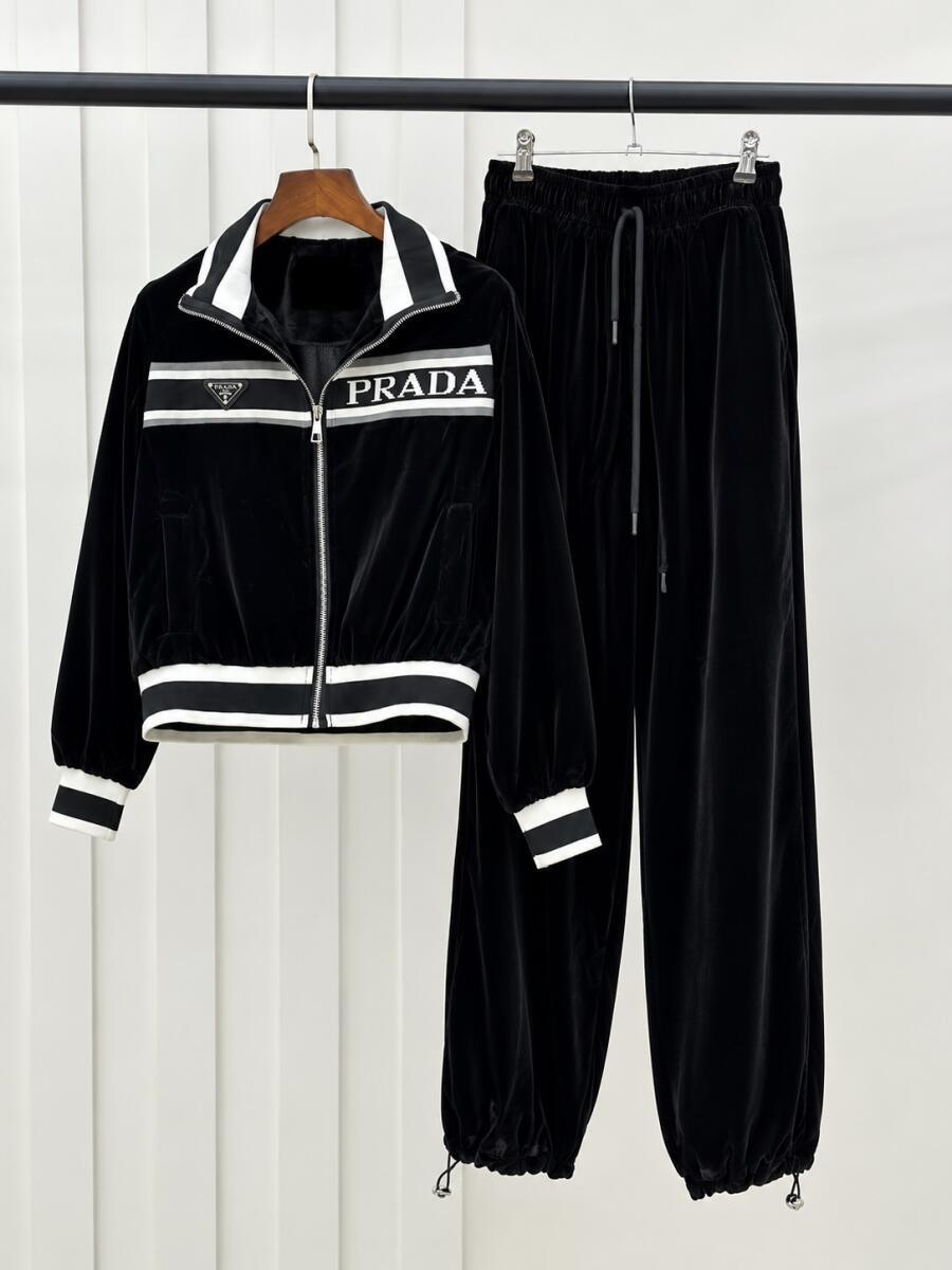 ست 2تیکه سوییشرت و شلوار مخمل پاییزه طرح bd947-1 prada