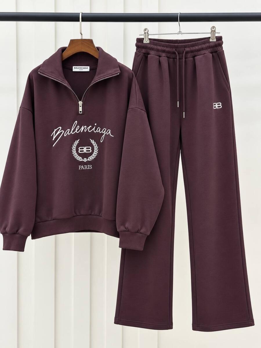 ست 2تیکه هودی یقه نیم زیپ طرح balenciaga و شلوار اویشو پاییزه bd1007-7