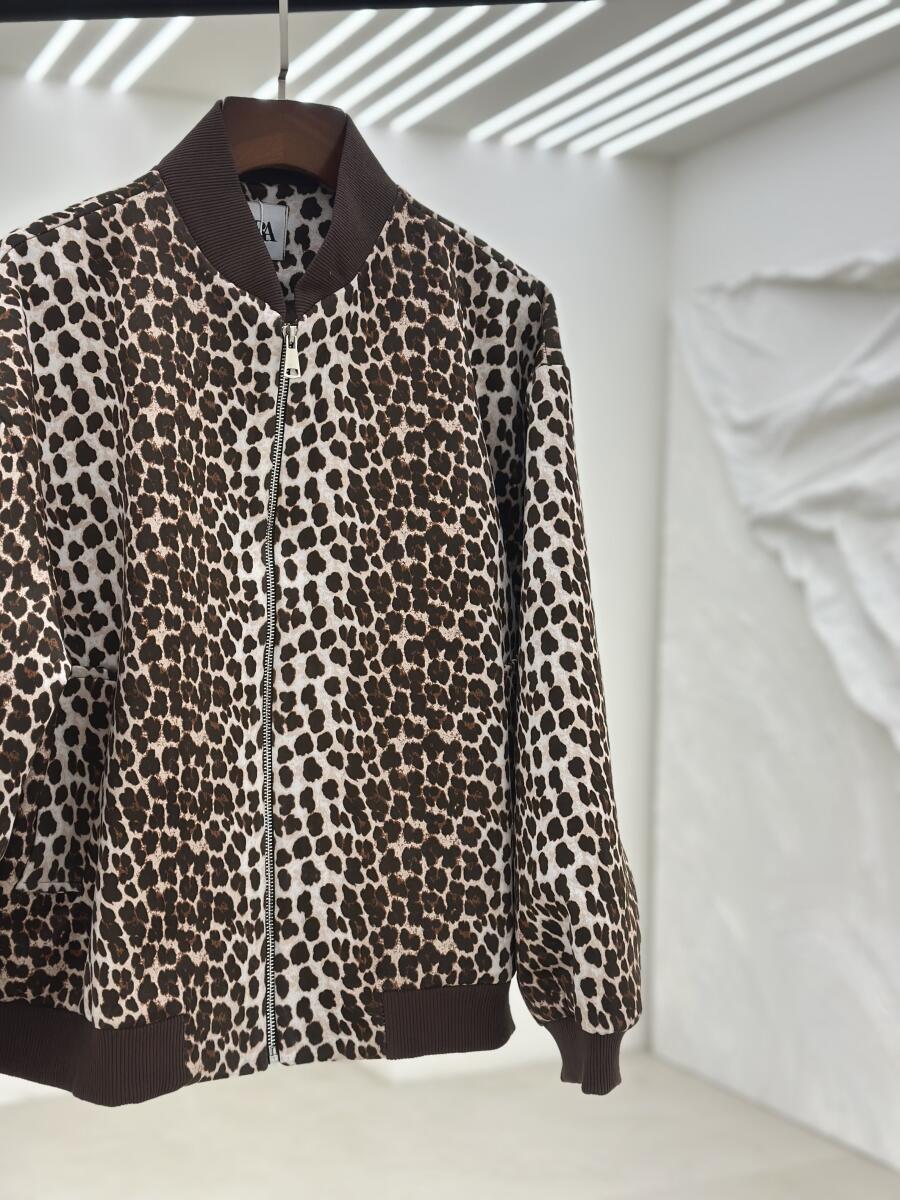 بامبر سوییت پلنگی زیپ دار آستردار pd680-4