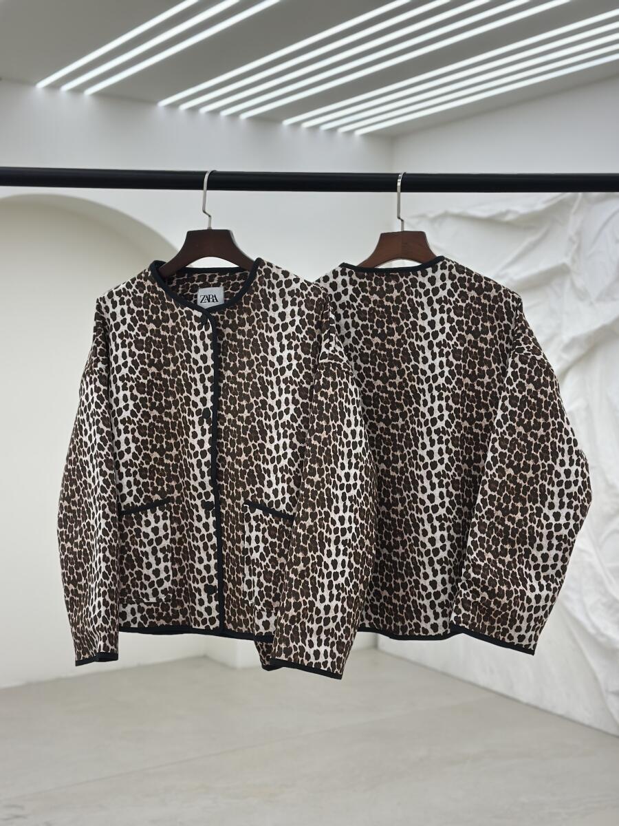 بامبر سوییت طرح پلنگی دکمه دار آستردار pd675-12