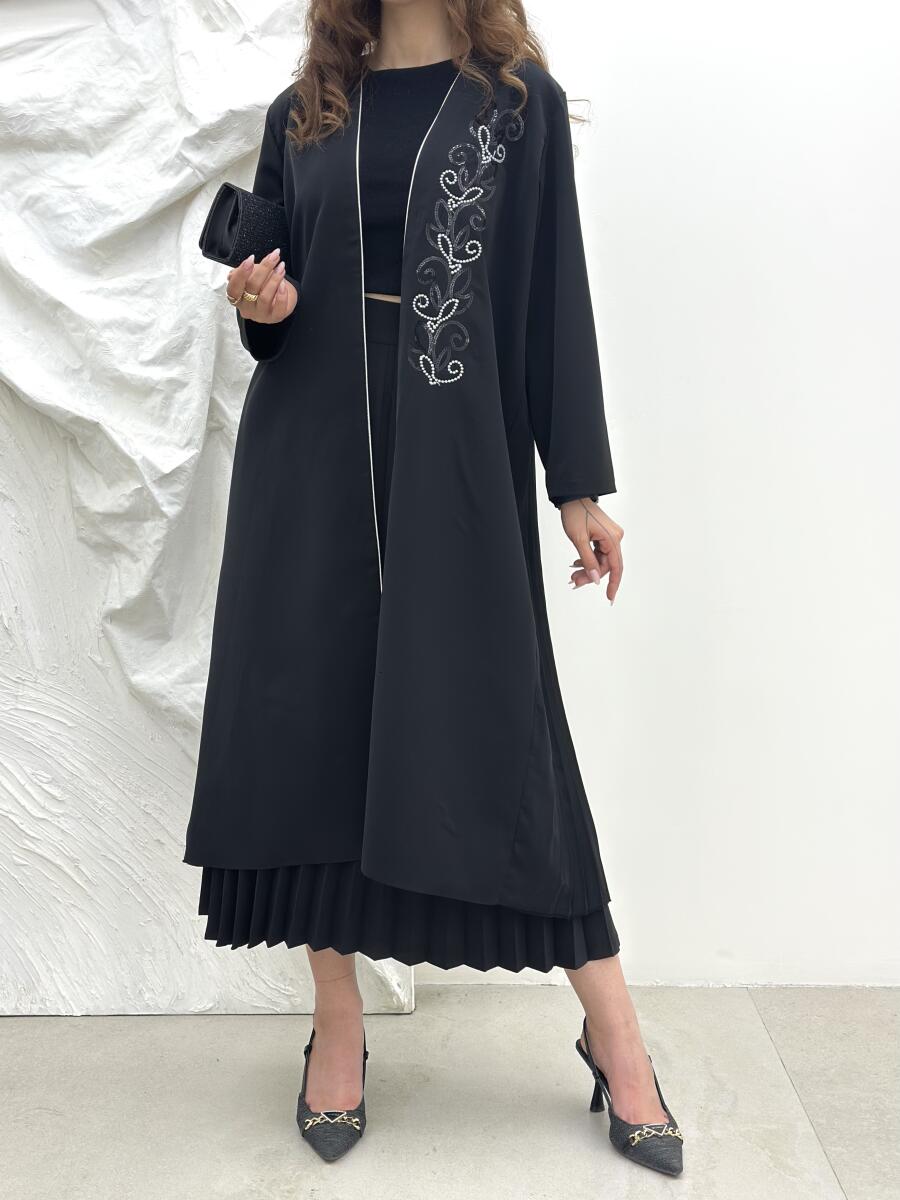 مانتو کرپ مجلسی پشت طرح پلیسه ای پولک دوزی شده bd6-8