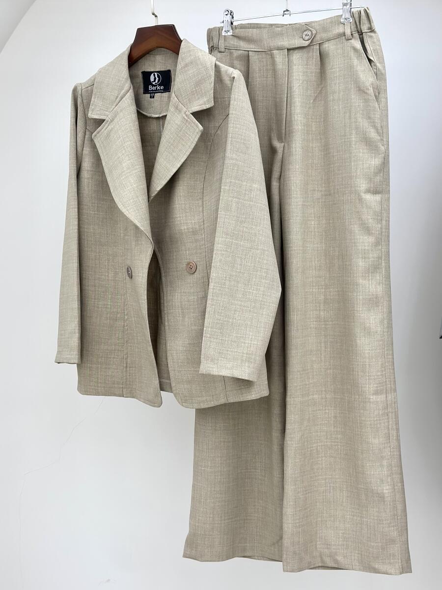 ست 2تیکه کت وشلوار basicبهاره bd5-8