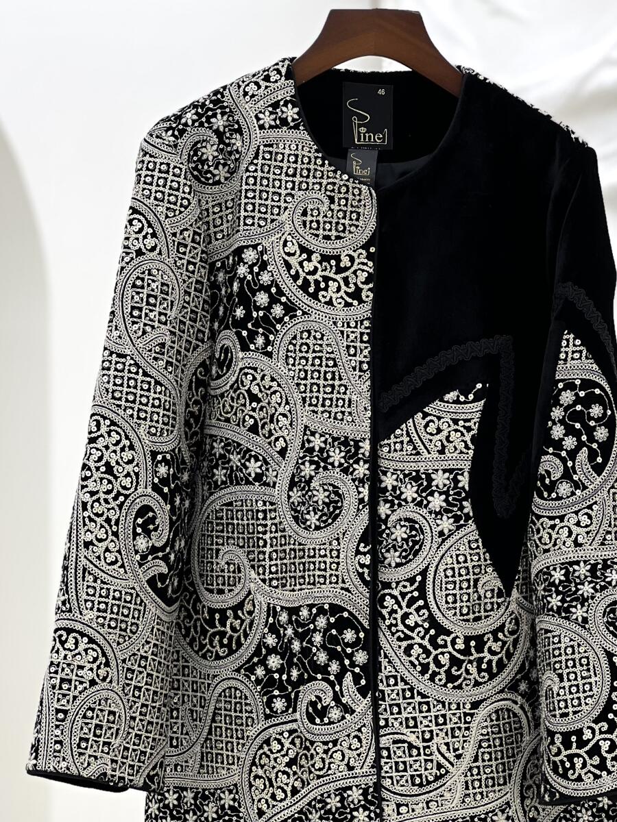 مانتو کتی مخمل بهاره سوزن دوزی شده آستردار bd17-14