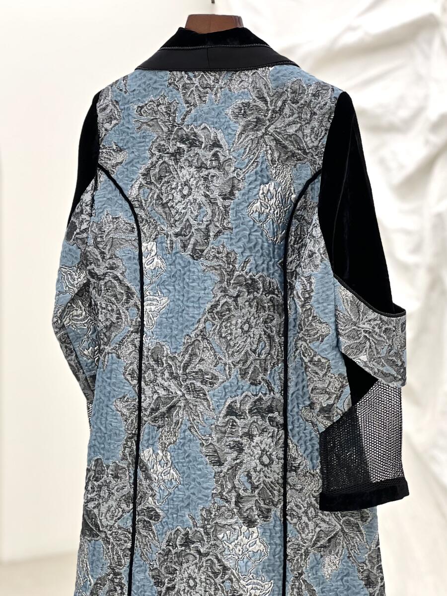 مانتو مجلسی مزونی ژاکارد و مخمل یقه آرشال bd18-9