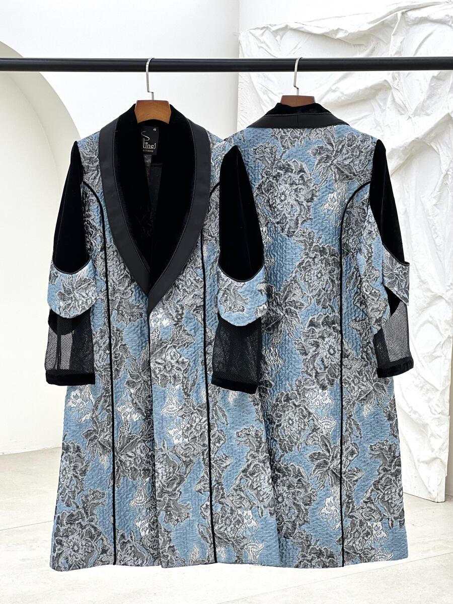 مانتو مجلسی مزونی ژاکارد و مخمل یقه آرشال bd18-9