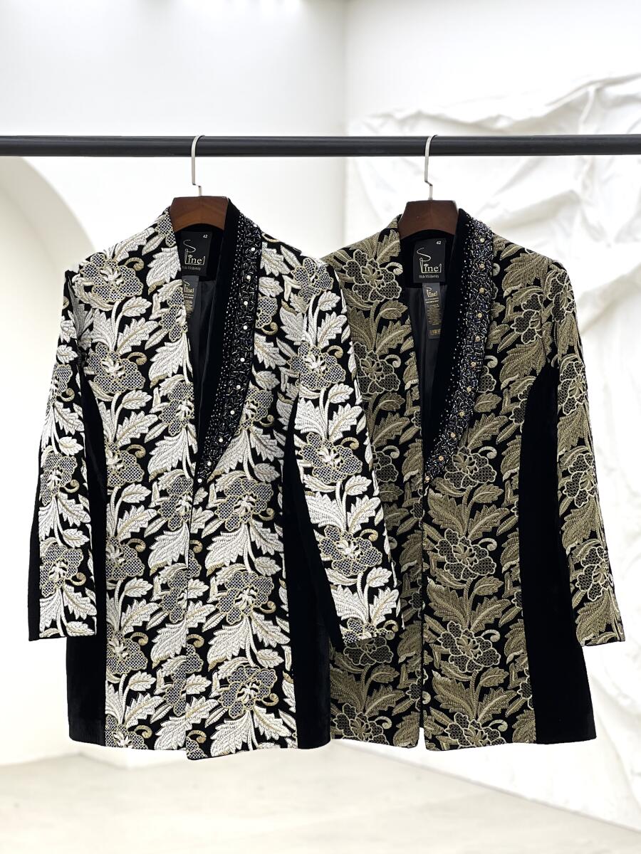 مانتو مخمل مجلسی بهاره گلدوزی و سنگدوزی شده آستردار bd19-9