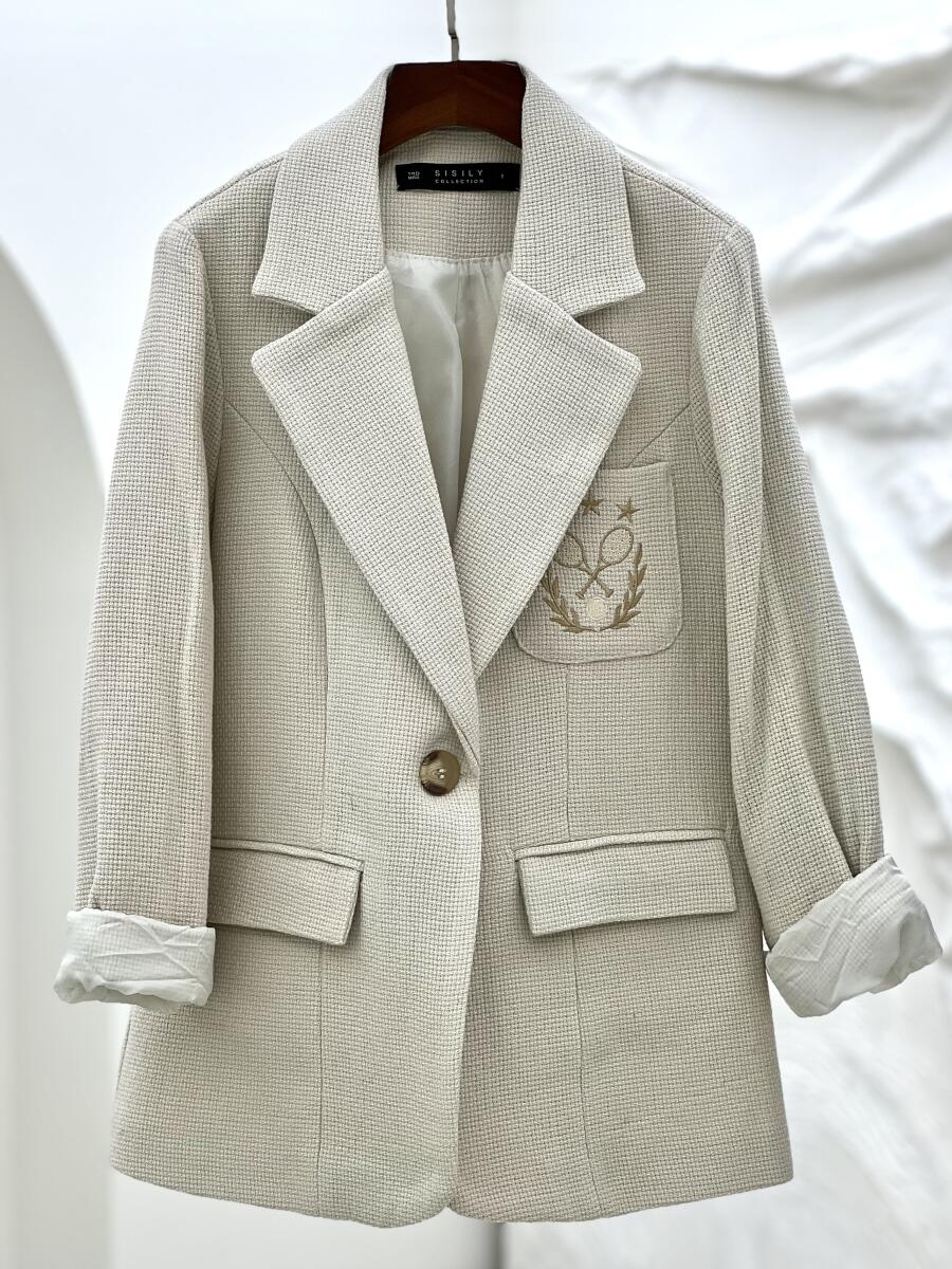 کت بهاره تک دکمه گلدوزی شده طرح تنیسی آستردار bd23-9