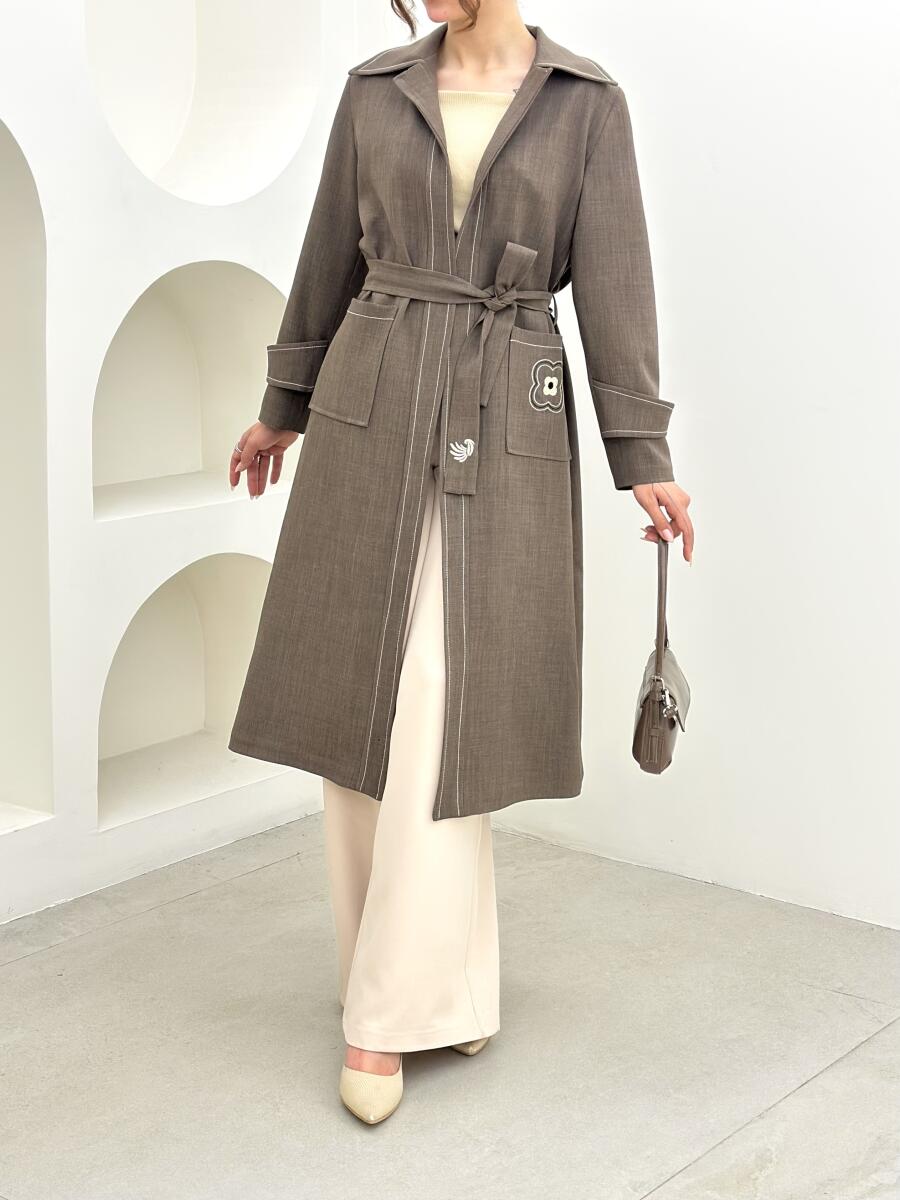 مانتو بهاره جیب گلدوزی شده آستین پاگون دار کمربنددار bd28-9