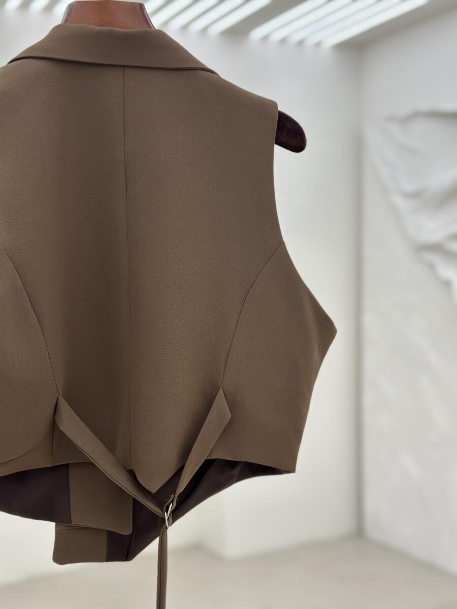 ست 2تیکه وست آستردار وشلوار بگ مزونی کرپ مازراتی bd27-14