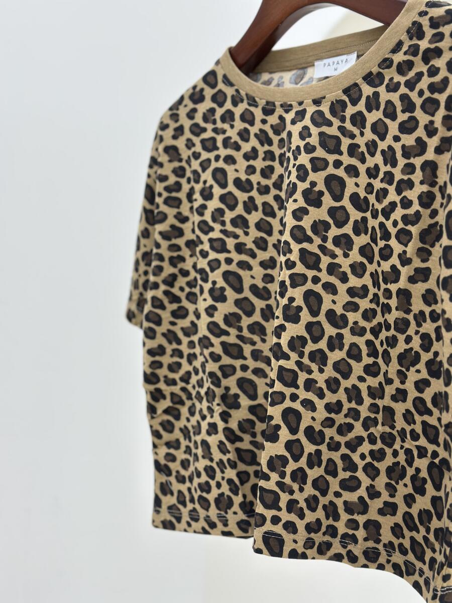 تیشرت کراپی وارداتی طرح پلنگی bd164-13