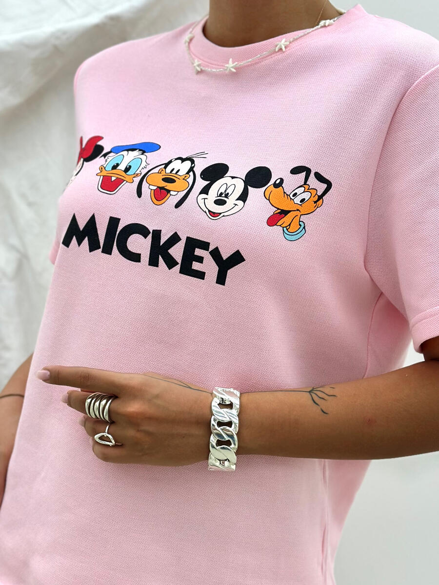 تیشرت وارداتی طرح bd167 mickey