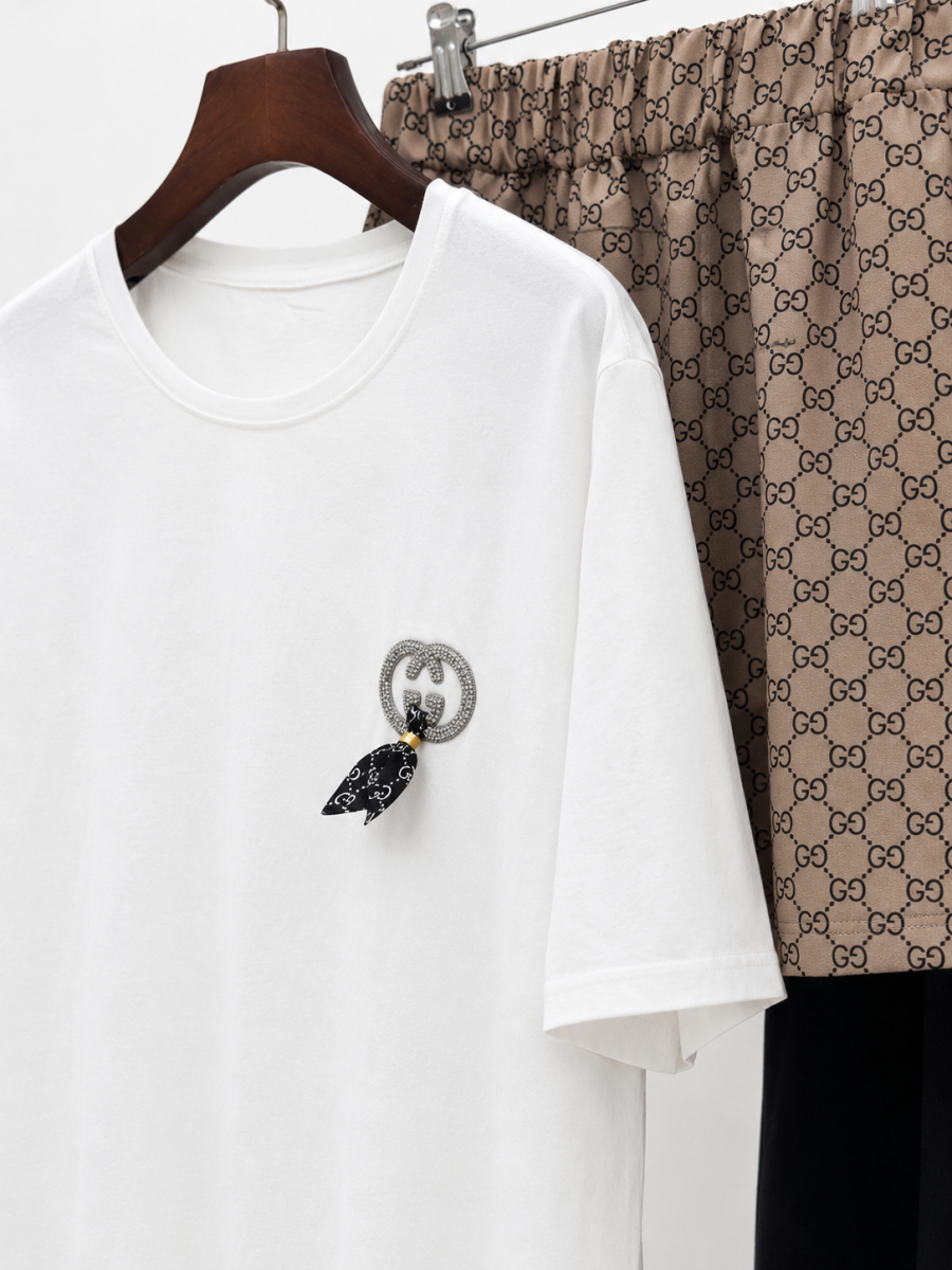 ست 2 تیکه تیشرت و شلوارک طرح bd384 Gucci